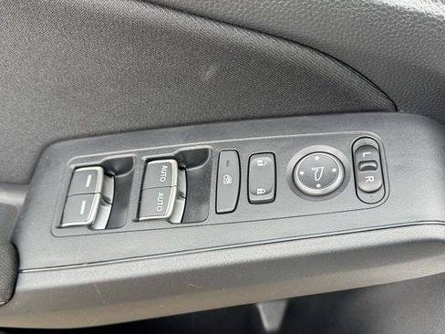 Used 2025 Honda Civic Sport image 8