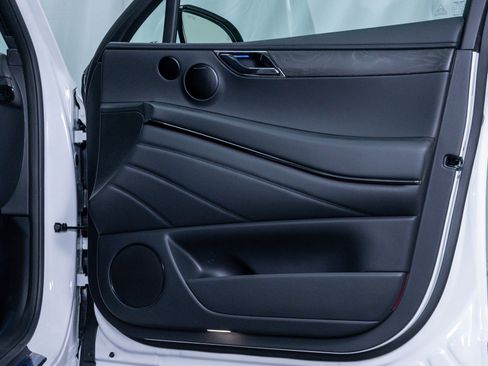 New 2026 Genesis GV80 3.5T Prestige image 10