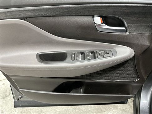 Used 2020 Hyundai Santa Fe SEL image 17
