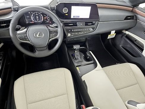 New 2025 Lexus ES 350 350 image 11
