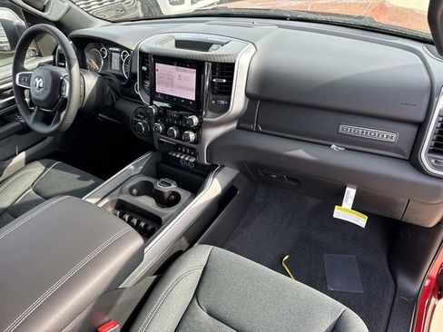 New 2026 RAM 1500 4x4 Crew Cab image 15