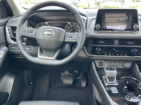 New 2026 Nissan Rogue SV AWD/4WD image 23