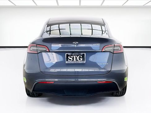 Used 2023 Tesla Model Y Long Range AWD/4WD image 5