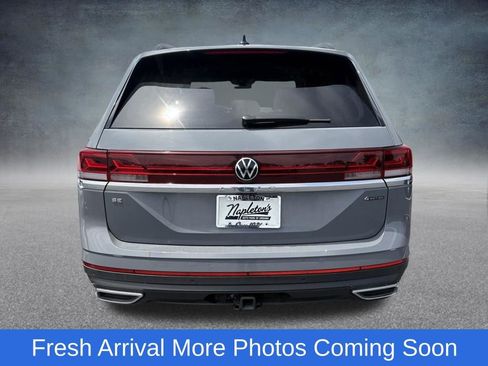 Used 2025 Volkswagen Atlas SE AWD/4WD image 5