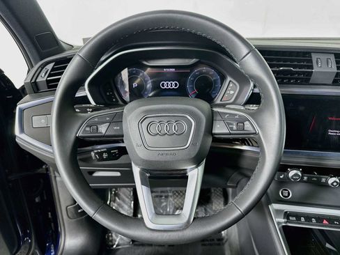Certified 2025 Audi Q3 2.0T Premium Plus AWD/4WD image 11