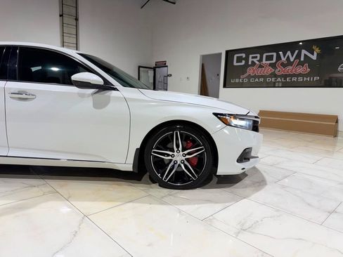 Used 2022 Honda Accord Touring image 5