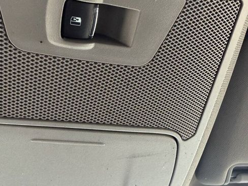 Used 2019 Ford F150 XLT w/ Equipment Group 302A Luxury AWD/4WD image 28