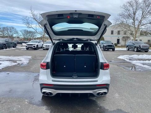 Used 2021 Mercedes-Benz GLB 35 AMG 4MATIC image 11