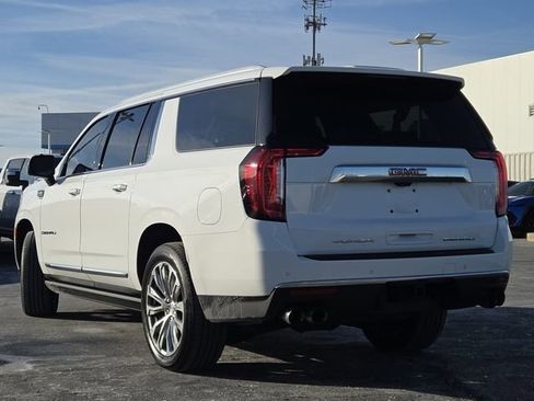 Used 2022 GMC Yukon XL Denali w/ Denali Ultimate Package image 27