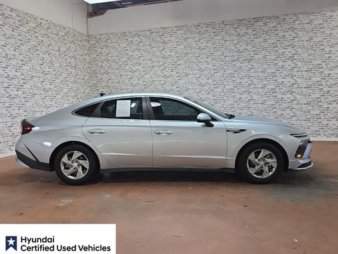 Used 2025 Hyundai Sonata SE FWD image 7