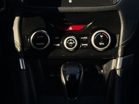 Used 2021 Subaru Forester Limited image 21