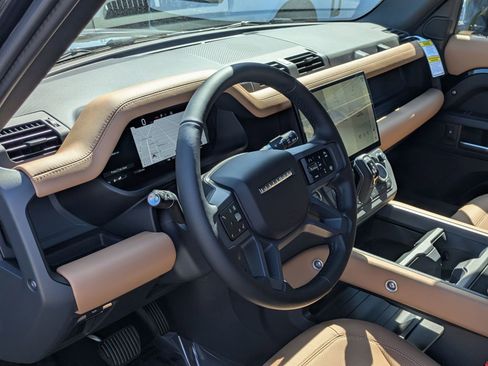New 2026 Land Rover Defender 110 X-Dynamic SE AWD/4WD image 13