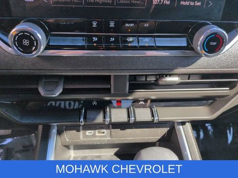 Used 2023 Chevrolet Colorado Trail Boss w/ Advanced Trailering Package AWD/4WD image 19