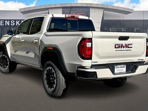 New 2026 GMC Canyon AT4 image 3