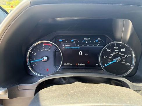 Used 2021 Ford F250 Lariat image 9