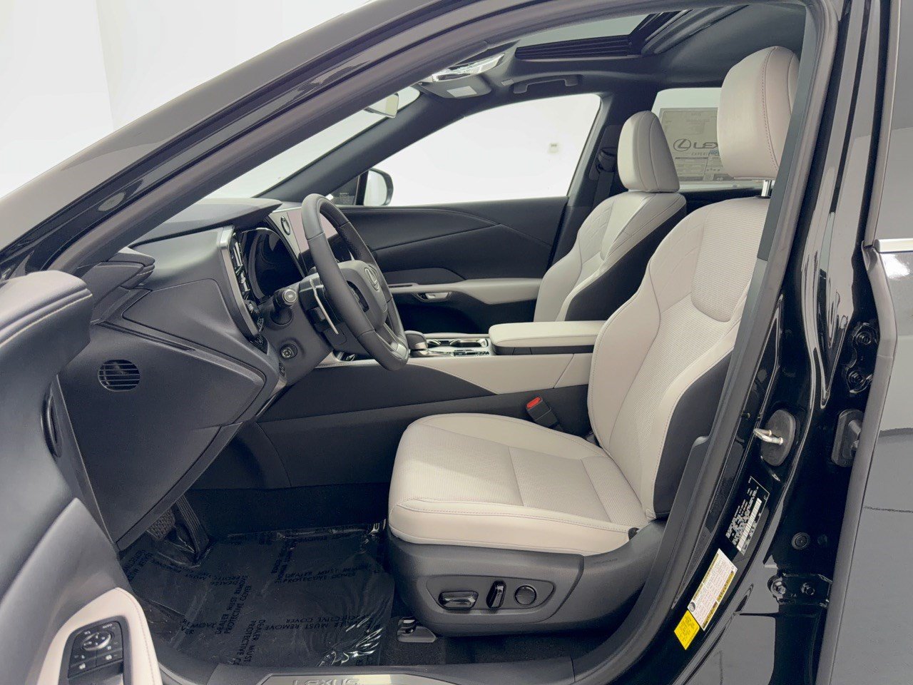 New 2026 Lexus RX 350 Premium Plus w/ Accessory Package (Z1) FWD image 5