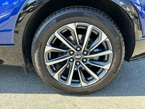 Used 2024 Cadillac Lyriq Sport AWD/4WD image 63