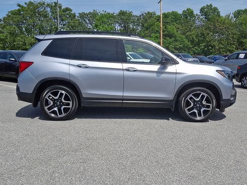 Used 2023 Honda Passport Elite image 7
