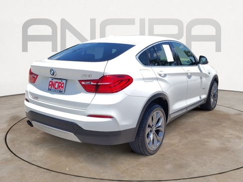 Used 2018 BMW X4 xDrive28i AWD/4WD image 11