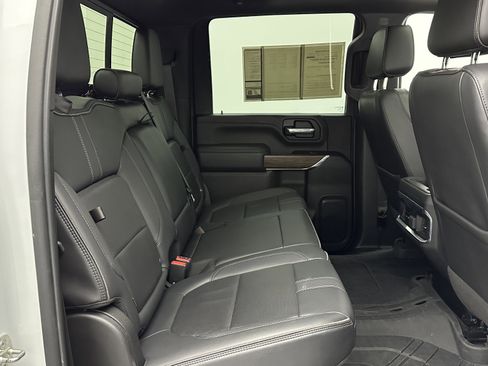 Used 2022 Chevrolet Silverado 3500 High Country image 44