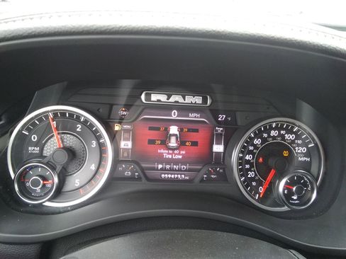 Used 2023 RAM 2500 Laramie image 13