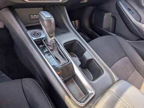 Used 2022 Nissan Sentra SV w/ All-Weather Package image 28