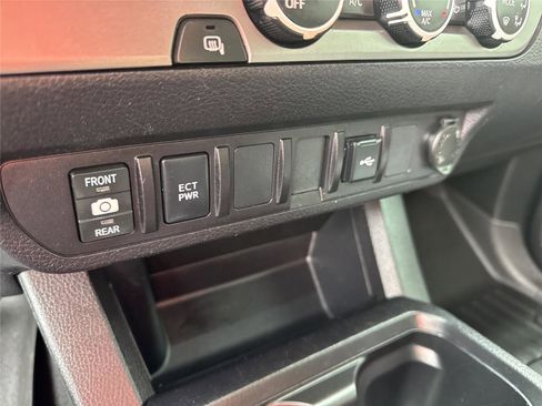 Used 2021 Toyota Tacoma SR w/ SR Convenience Package RWD image 27