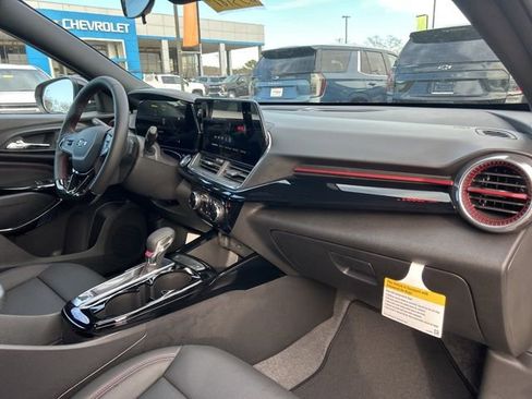 New 2026 Chevrolet Trax RS w/ Driver Confidence Package image 31