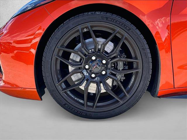 Used 2025 Chevrolet Corvette Z06 w/ Stealth Interior Trim Package RWD image 10