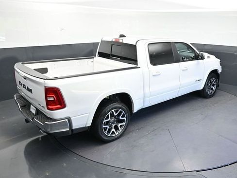 Used 2025 RAM 1500 Laramie AWD/4WD image 29