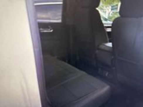 Used 2025 Chevrolet Silverado 1500 LT AWD/4WD image 14