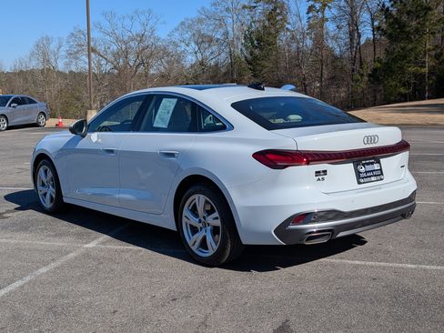 Used 2025 Audi A5 2.0T Premium w/ Convenience Package image 7