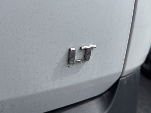 Used 2019 Chevrolet Traverse LT w/ LT Premium Package AWD/4WD image 16