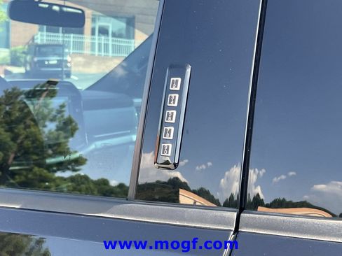 Certified 2023 Ford F150 Lariat w/ Max Trailer Tow Package AWD/4WD image 32