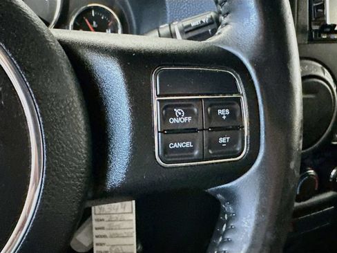 Used 2016 Jeep Wrangler Sport w/ Connectivity Group AWD/4WD image 24