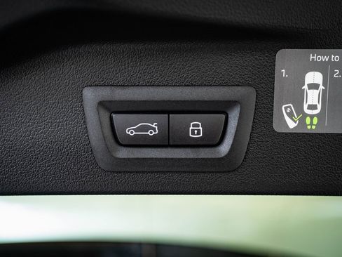 New 2026 BMW X5 xDrive50e w/ M Sport Package image 21