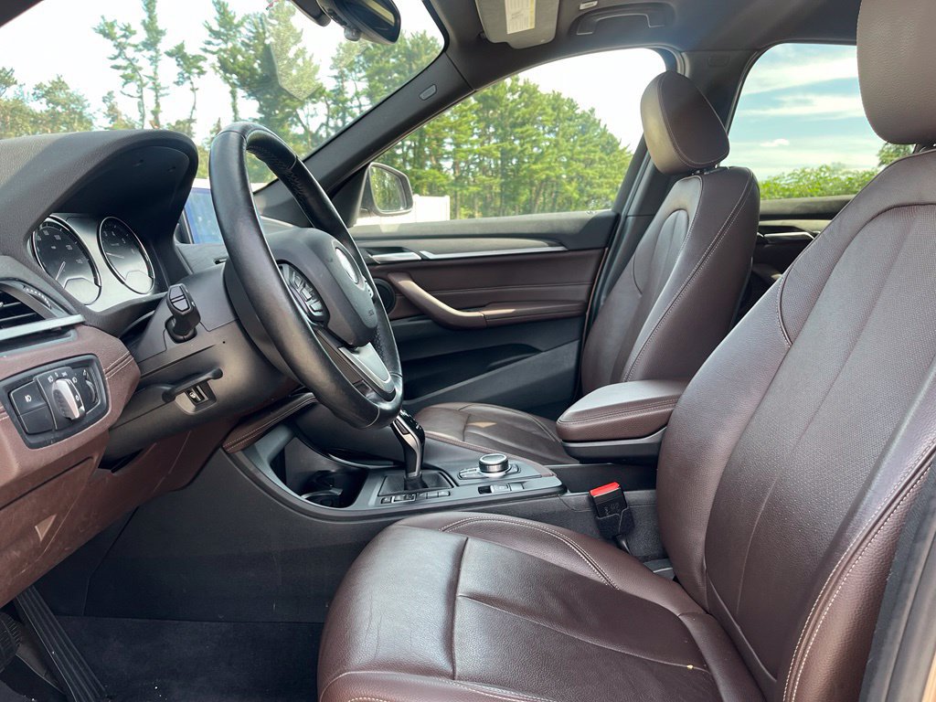 Used 2020 BMW X1 xDrive28i w/ Convenience Package AWD/4WD image 19