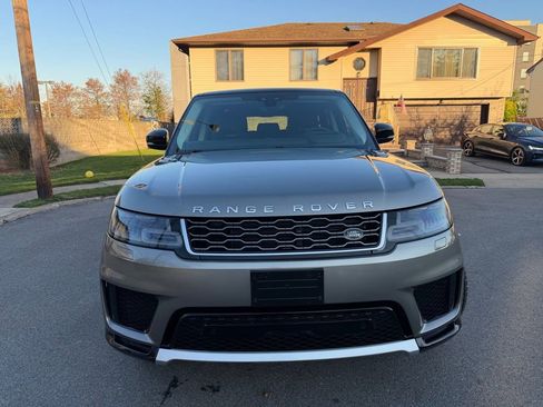 Used 2020 Land Rover Range Rover Sport HSE image 2