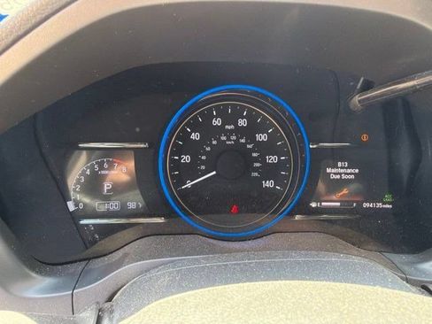Used 2022 Honda HR-V EX image 3