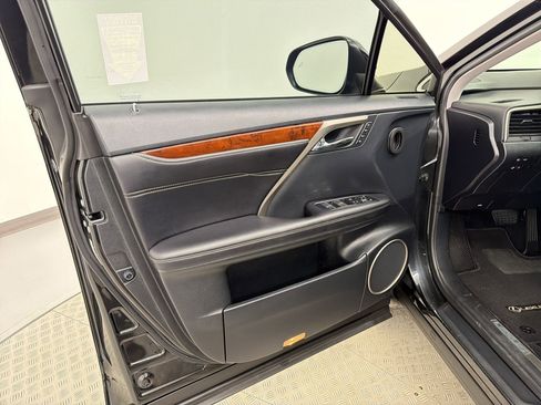 Used 2019 Lexus RX 350L FWD image 23