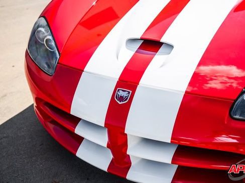 Used 2006 Dodge Viper SRT-10 RWD image 24