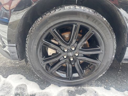 Used 2023 Ford Edge ST-Line w/ Class II Trailer Tow Package image 10