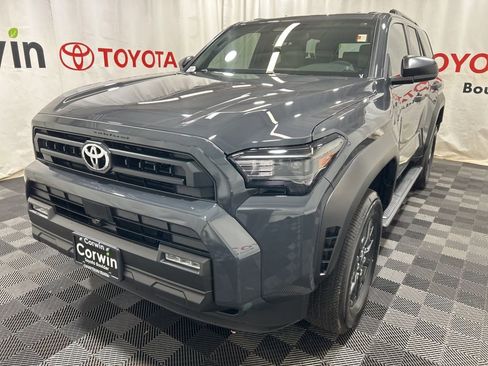 Used 2026 Toyota 4Runner SR5 image 3