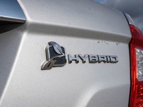 Used 2010 Ford Fusion Hybrid FWD image 5