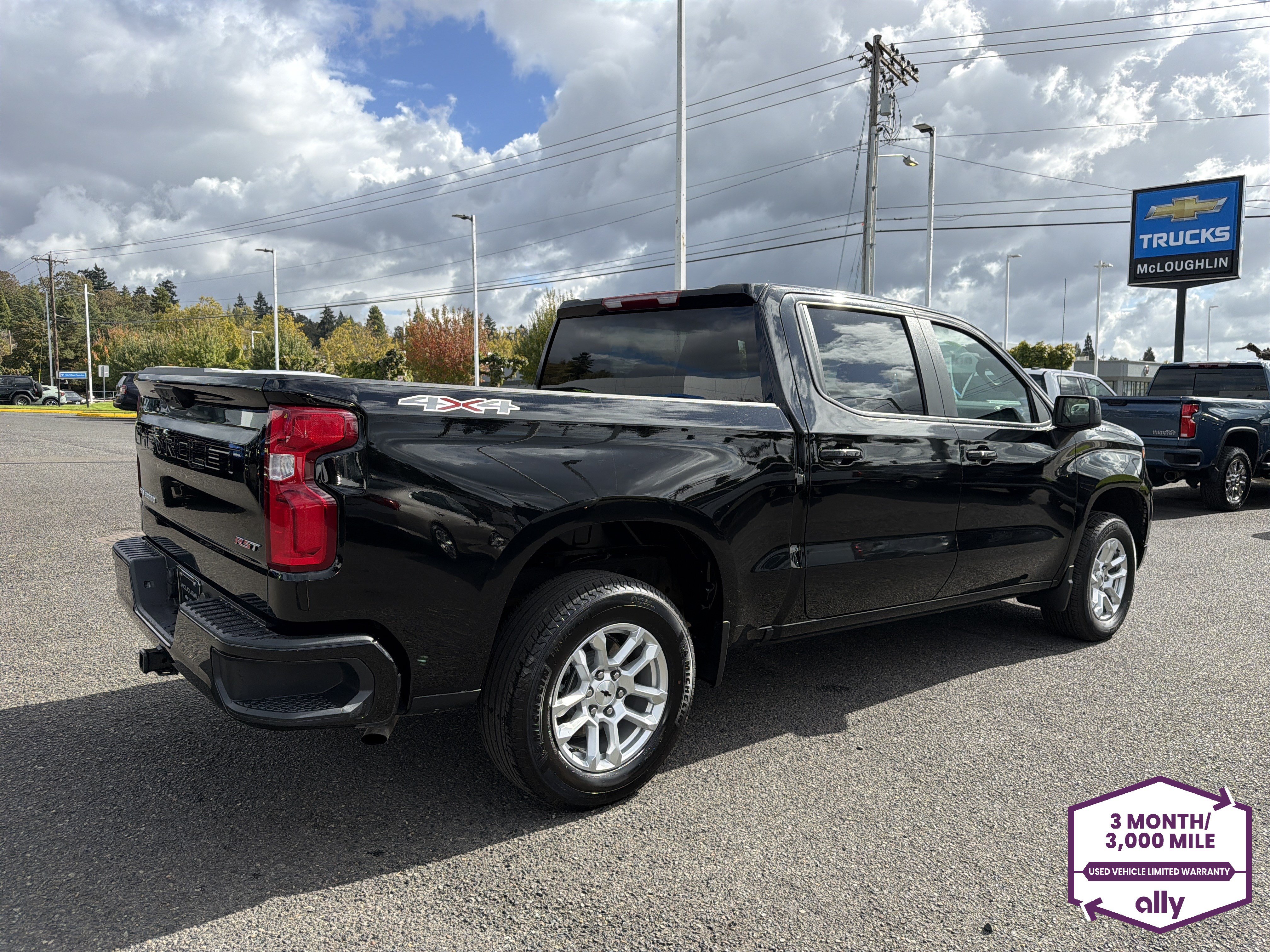 Used 2026 Chevrolet Silverado 1500 RST AWD/4WD image 6