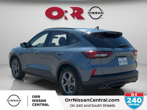 Used 2025 Ford Escape ST-Line image 7