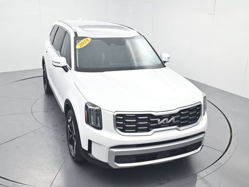 Certified 2024 Kia Telluride S w/ S Sunroof Package AWD/4WD image 49