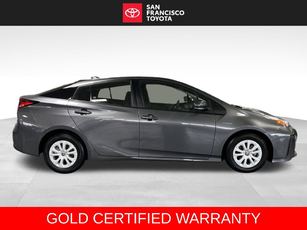 Certified 2022 Toyota Prius LE FWD image 6