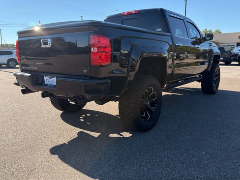 Used 2018 Chevrolet Silverado 1500 LT w/ All Star Edition AWD/4WD image 7