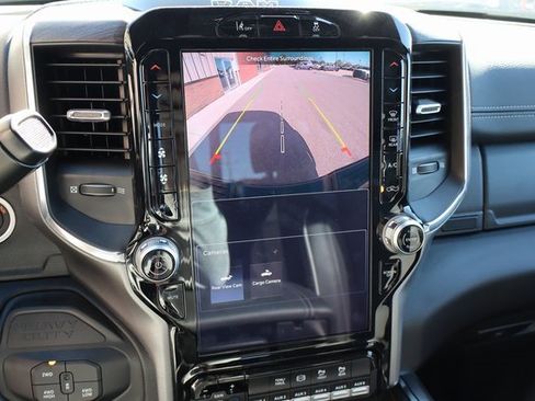 Used 2025 RAM 2500 Laramie w/ Night Edition image 25